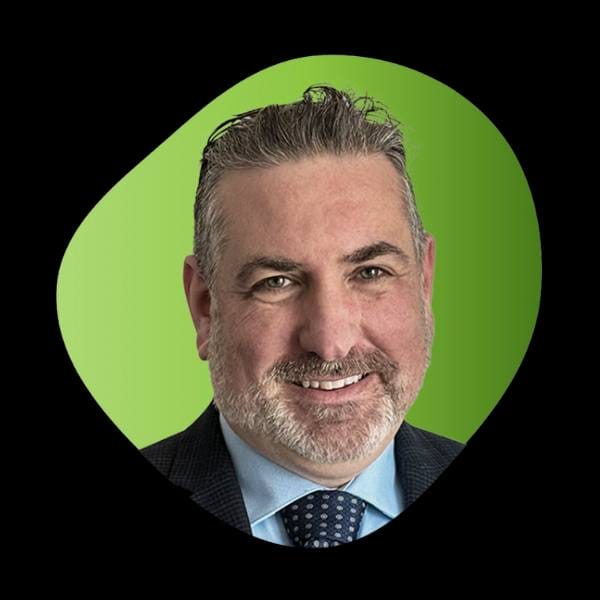new-howie-cohen Eric MacKenzie